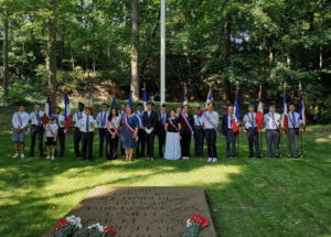 CEREMONIE AU MONT VALERIEN