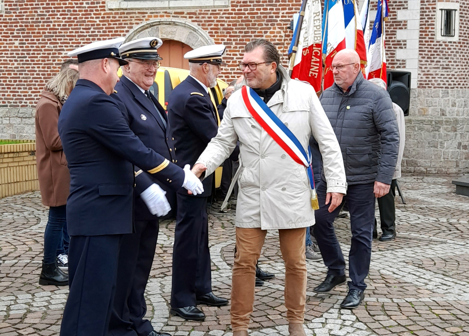 Lire la suite à propos de l’article HOMAGE AUX SOLDATS MORT POUR LA FRANCE