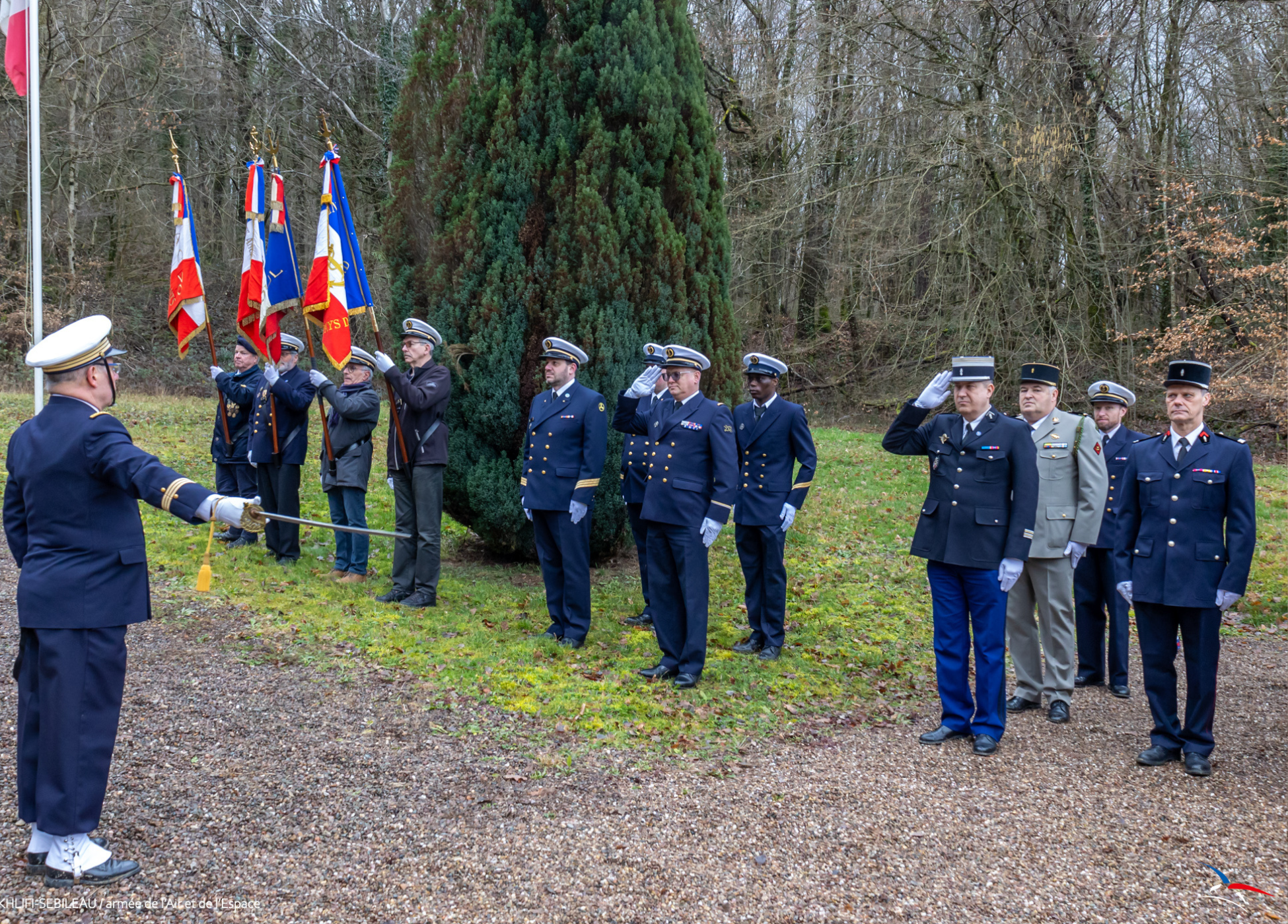 Lire la suite à propos de l’article HOMMAGE AU MATELOT BERNARD MAITRE
