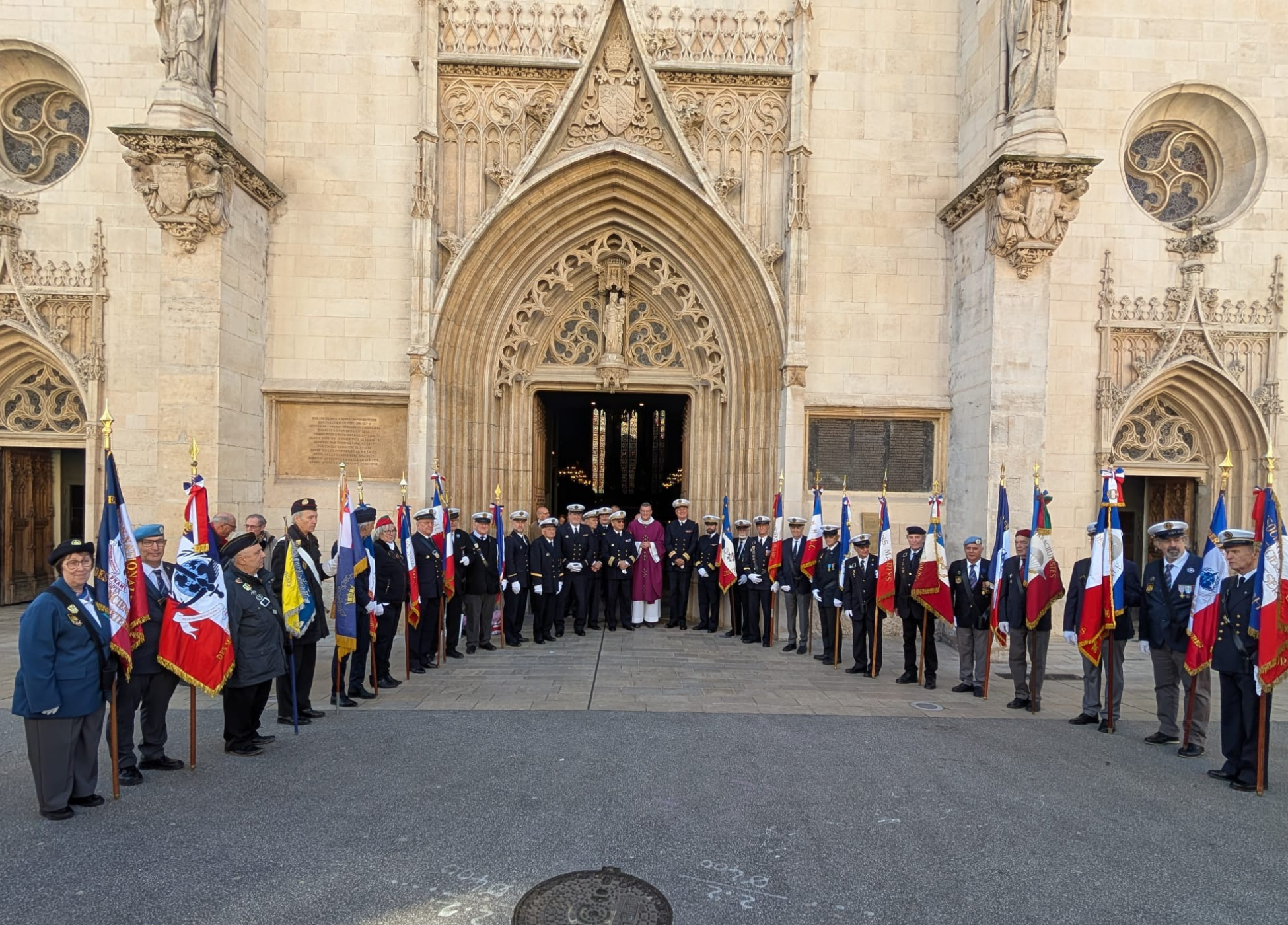 Lire la suite à propos de l’article MESSE EN HOMMAGE AUX MARINS DISPARUS