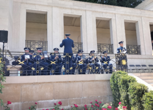 MEMORIAL DAY AU CIMETIERE AMERICAIN DE SURESNES