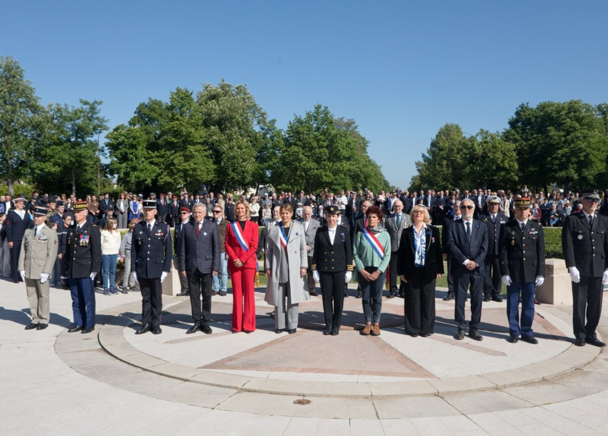 Lire la suite à propos de l’article COMMEMORATION DU 8 MAI A DIJON