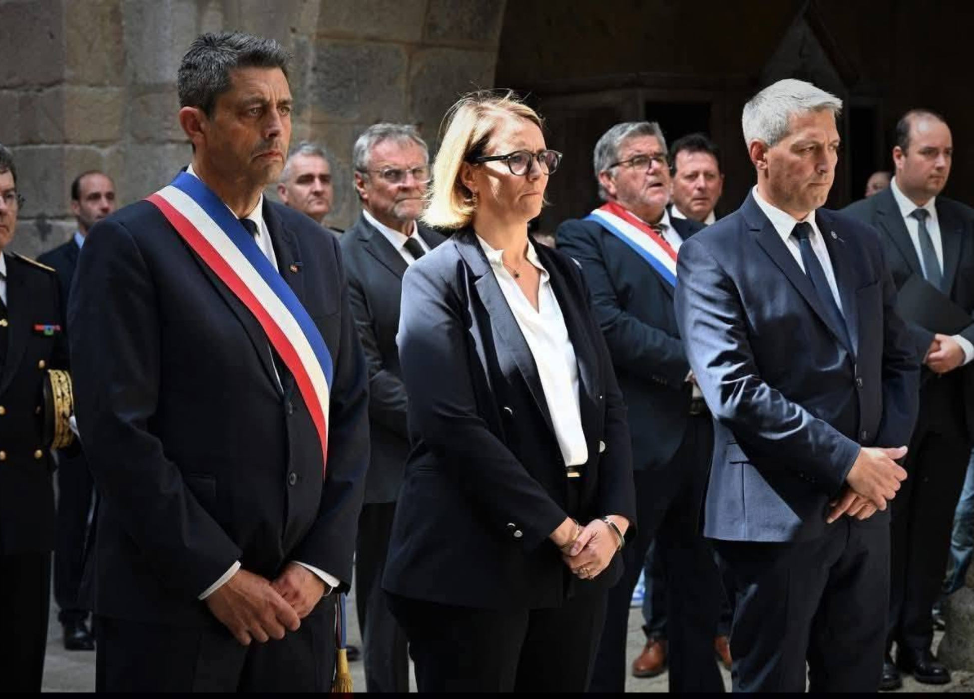 Lire la suite à propos de l’article L’ACOMAR GRAND EST REND HOMMAGE AUX NEUF MARTYRS SCHILIKOIS A ORADOUR-SUR-GLANE